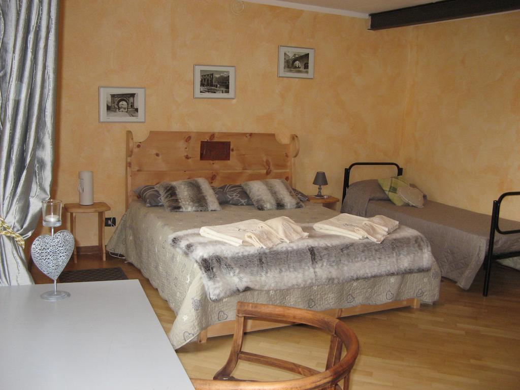 Maison Besenval Apartment Аоста Стая снимка
